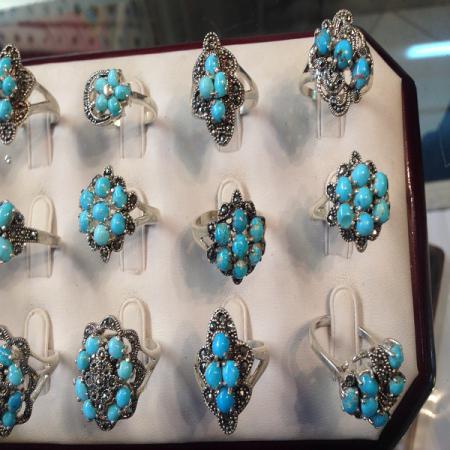 آشنایی با انگشتر فیروزه عجمی