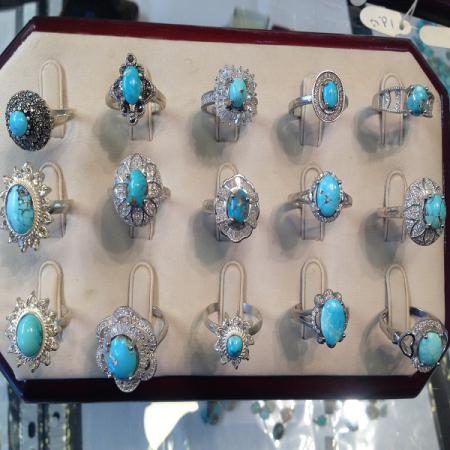 انگشتر فیروزه زنانه ظریف