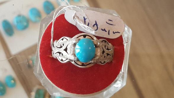 مزیت خرید بی واسطه انگشتر فیروزه نیشابور