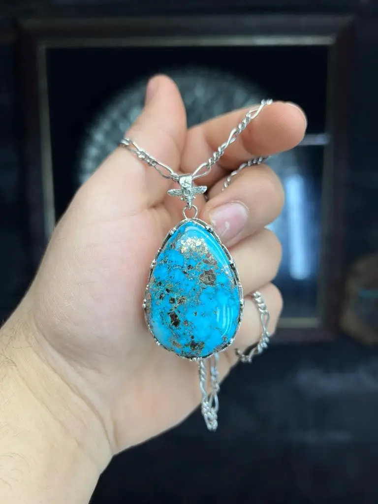 چگونه سنگ فیروزه اصل را تشخیص دهیم